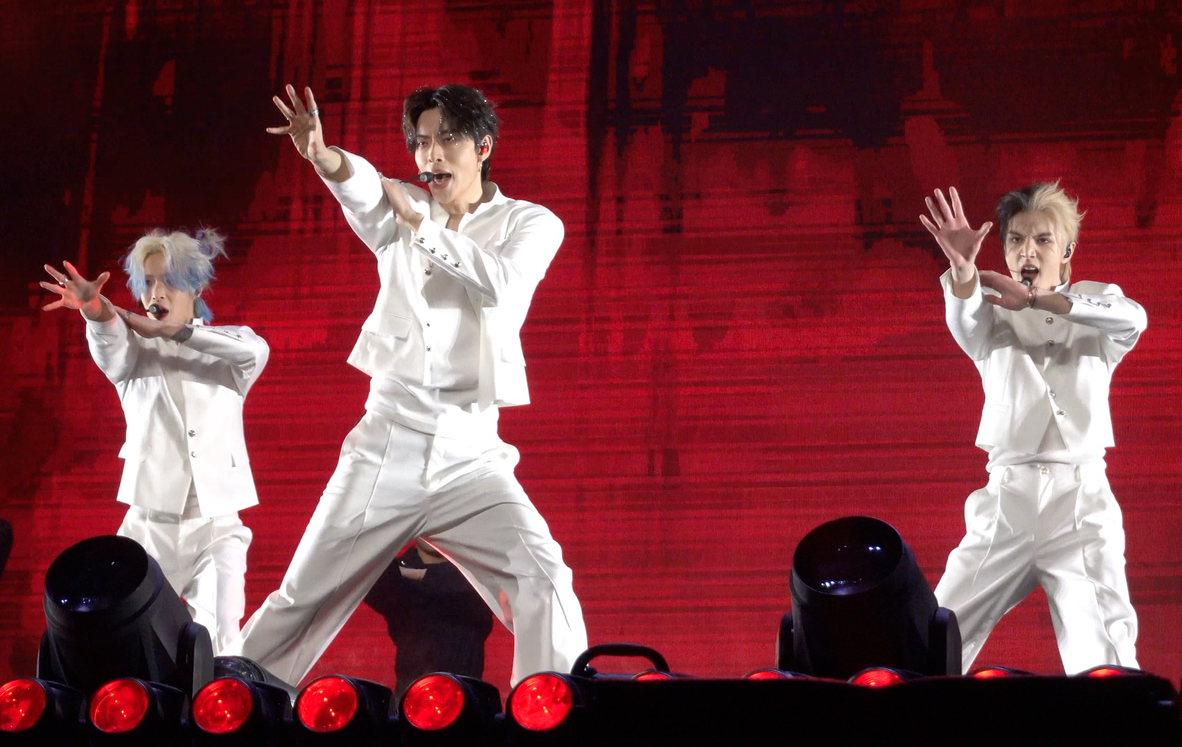 100T翻盘FLY,Oner打出惊人五杀顶尖较量半决赛,技惊四座 100T翻盘FLY,Oner打出惊人五杀顶尖较量半决赛,技惊四座